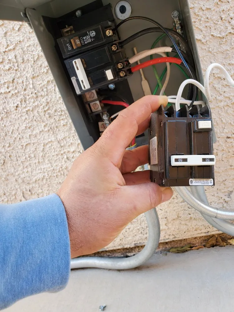 Emergency electrician providing emergency electrical service in ,