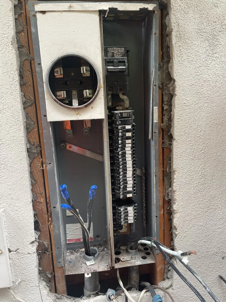 Slide of Renewed Electric