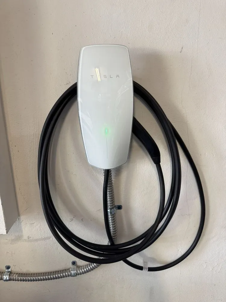 Slide of Renix Electric