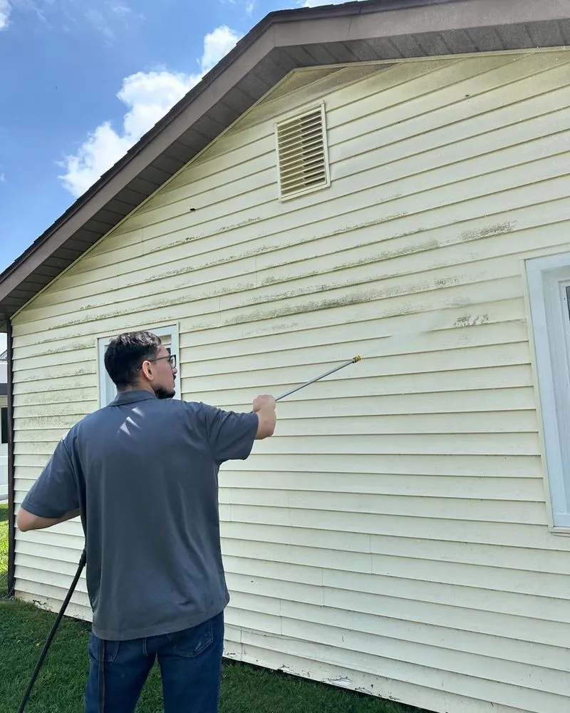 Reliable circuit breaker repair in Woodbine, MD by Renova Property Maintenance