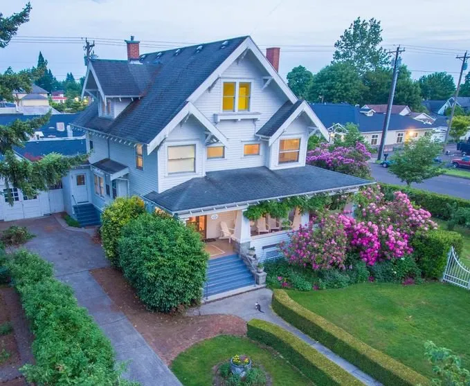 Slide of Rental Housing Maintenance Services