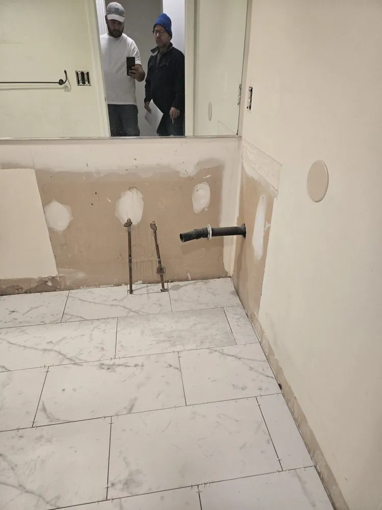 Slide of Reos Painting and More