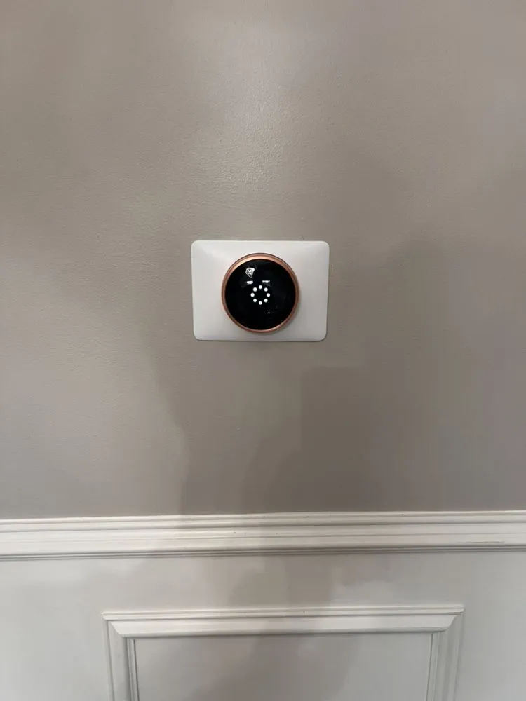 Slide of Repair Tech