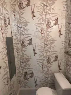 Certified electrician providing electrical repair in , 