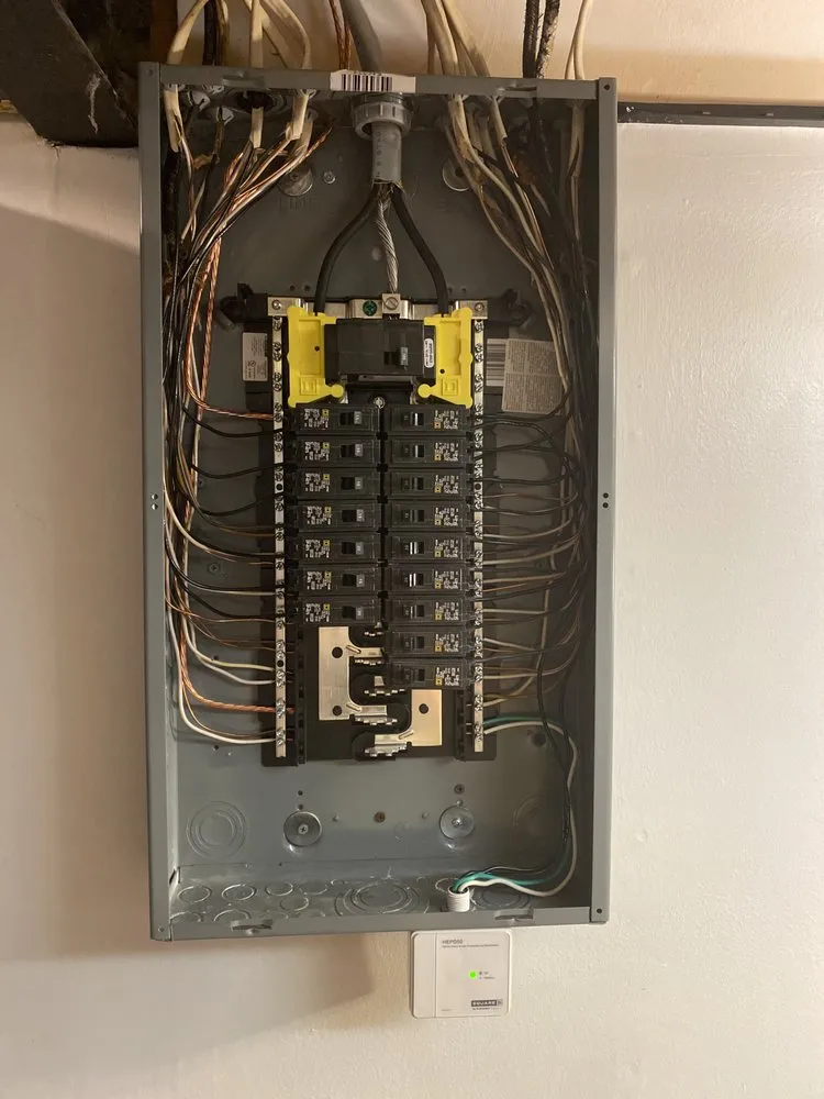 Trusted outlet and switch repair in St Clair Shores, MI by Residential Electric