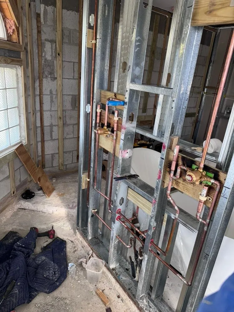 Reliable electrician providing lighting installation in , 