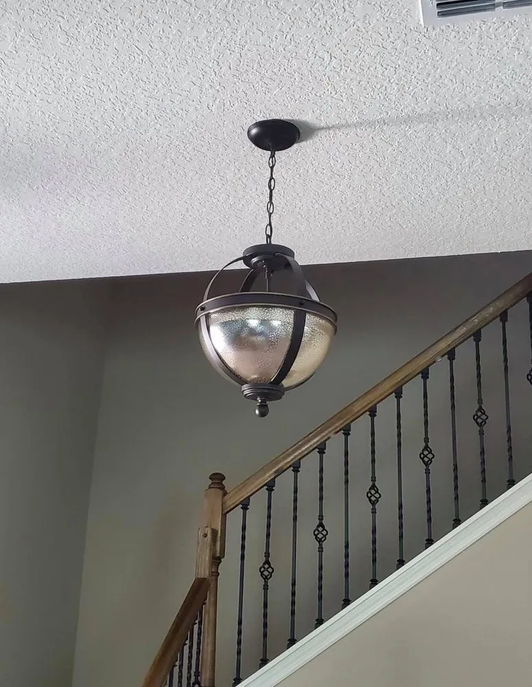 Slide of Response Emergency Electrician