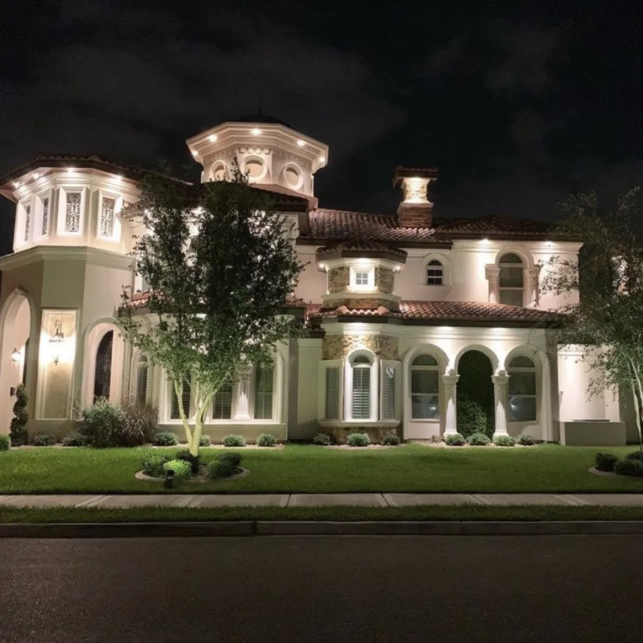 Slide of Retiz Electric