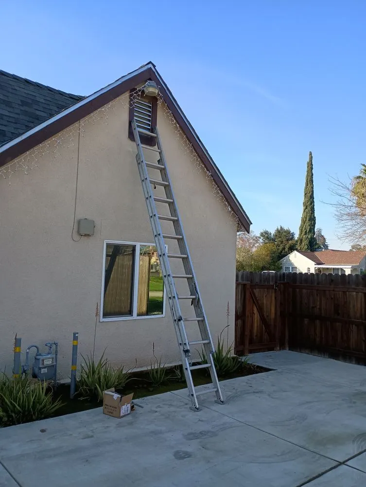 Slide of Retro Home Services