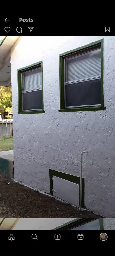 Slide of Retro Home Services