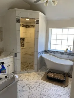 Rev Construction Logo