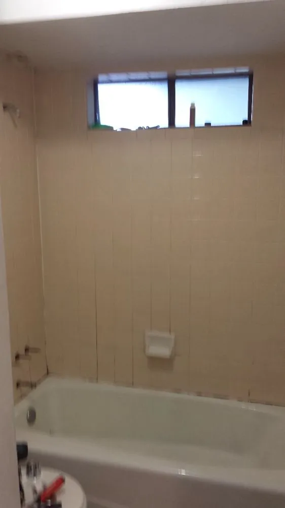 Slide of Revely's Handy Pro