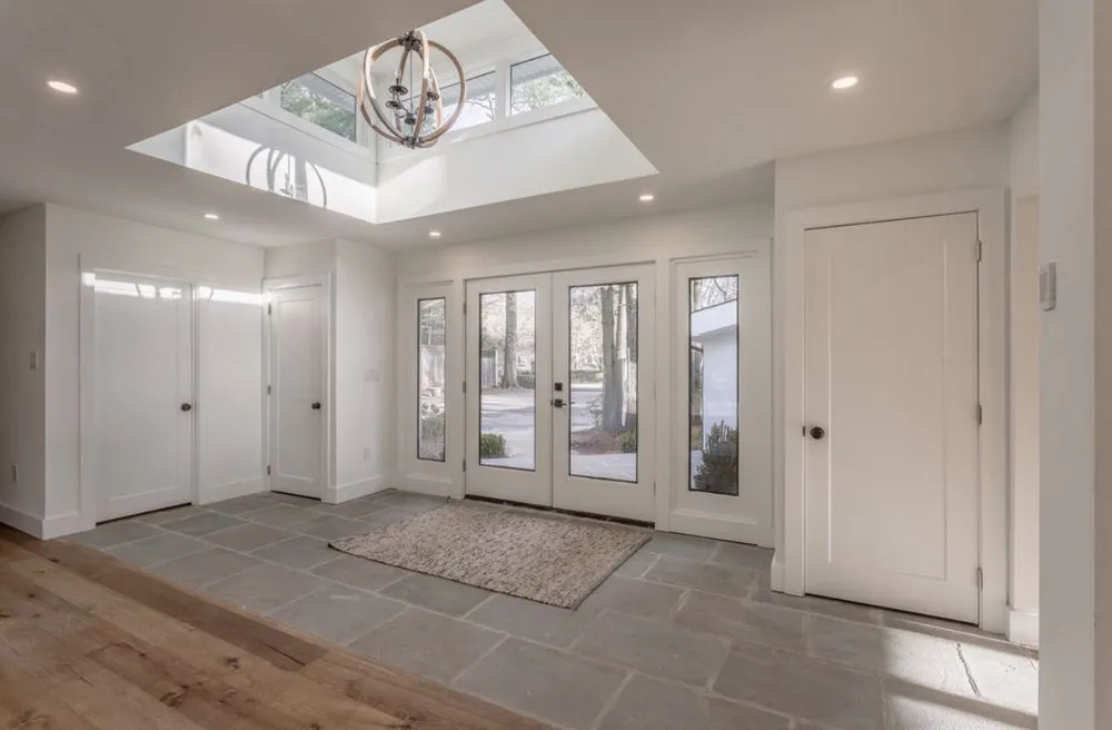 Slide of Revise Studio