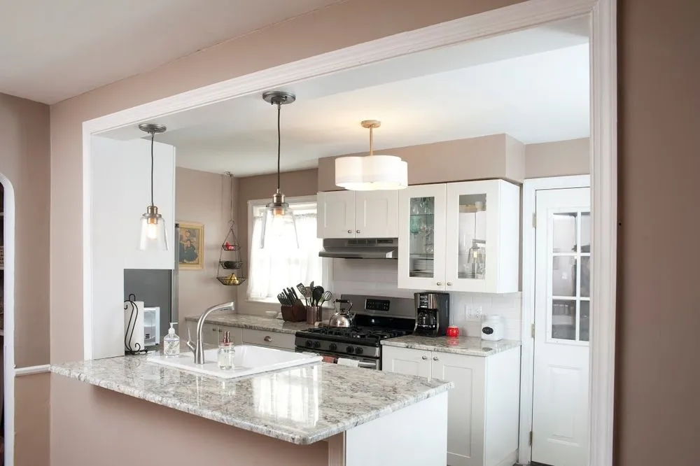 Slide of Revise Studio