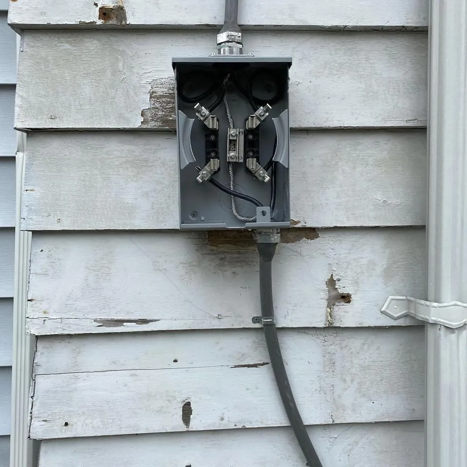 Licensed outlet and switch repair experts serving Clifton Heights, PA - Rewire Electric