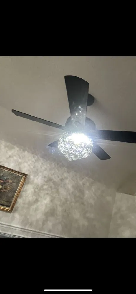 Slide of Rey Electrical Services