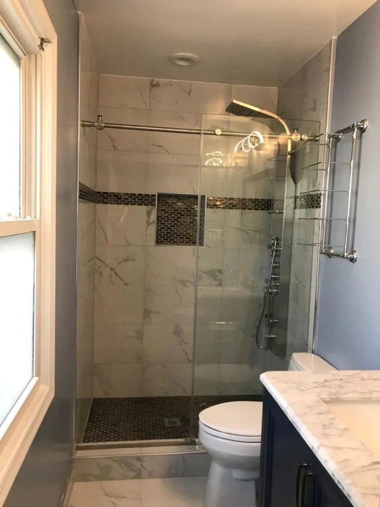 Slide of Reyes Contractor