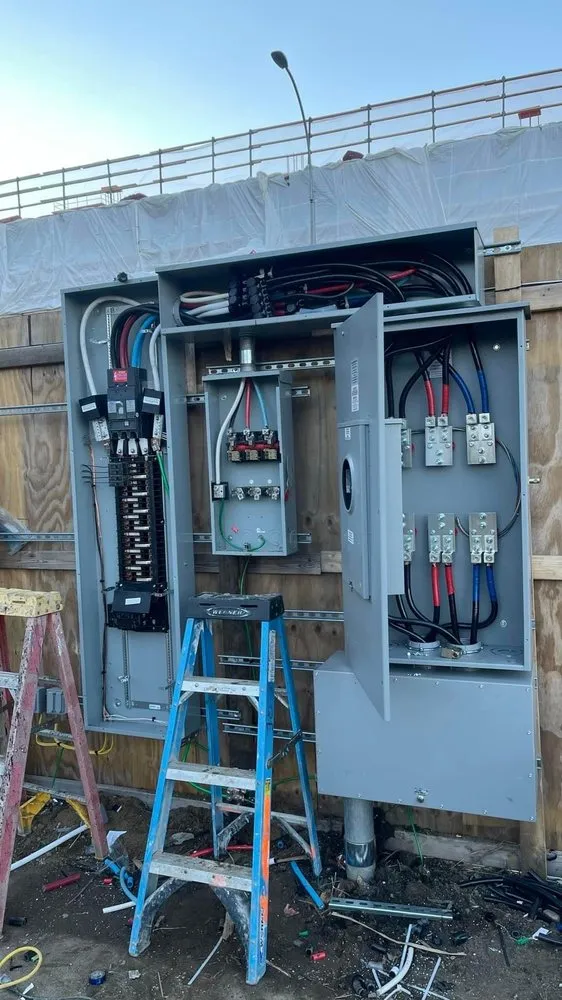 Slide of Reyes Electric