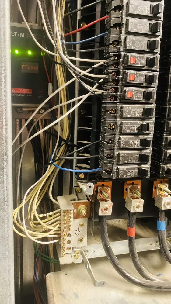 Slide of Reyes Electric HN