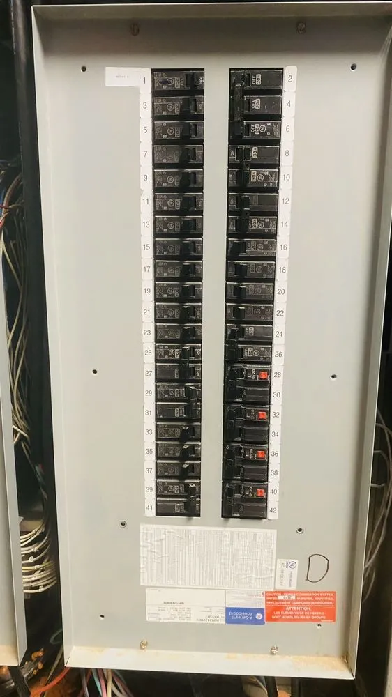 Slide of Reyes Electric HN