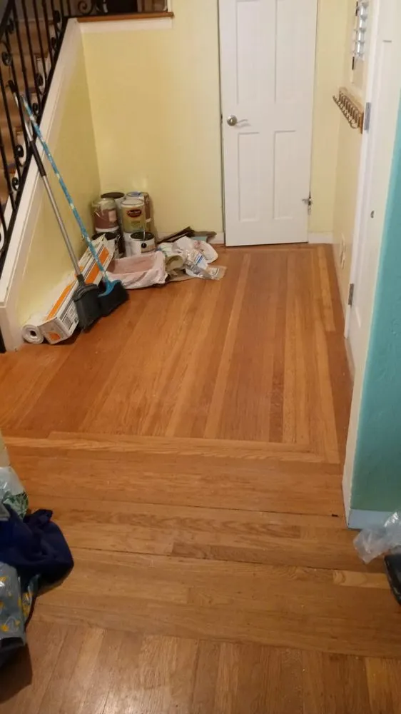 Certified electrical repair experts serving , - Reyes Electric HN