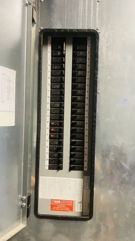 Slide of Reyes Electric HN