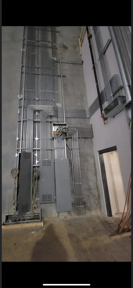 Slide of Reyes Electric