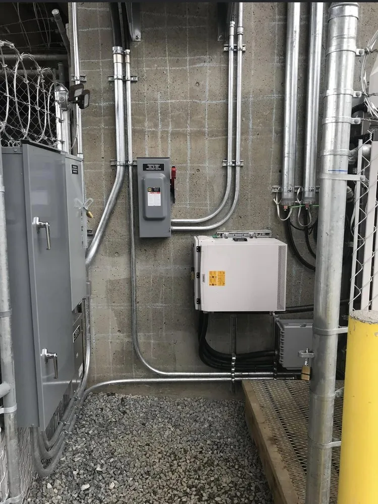 Slide of Reyes Electric