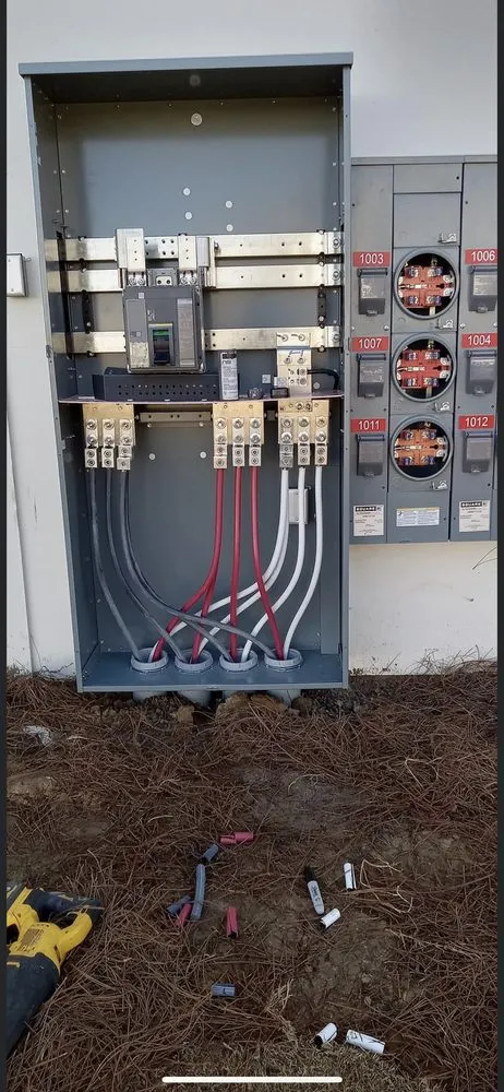 Slide of Reyes Electric