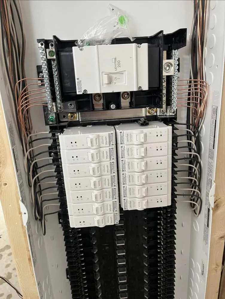 Slide of Reyes Electric