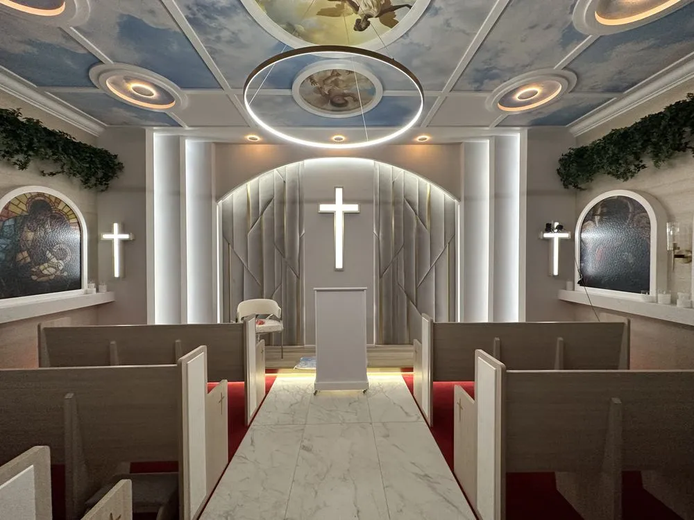 Slide of Reyes Electric