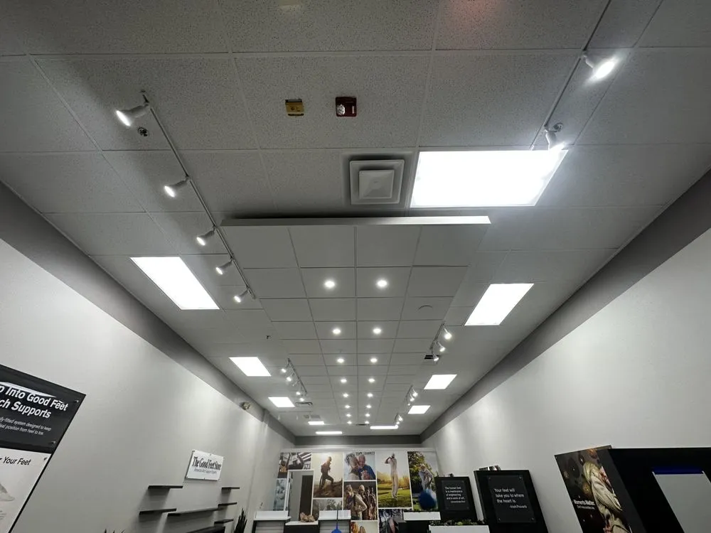 Slide of Reyes Electric