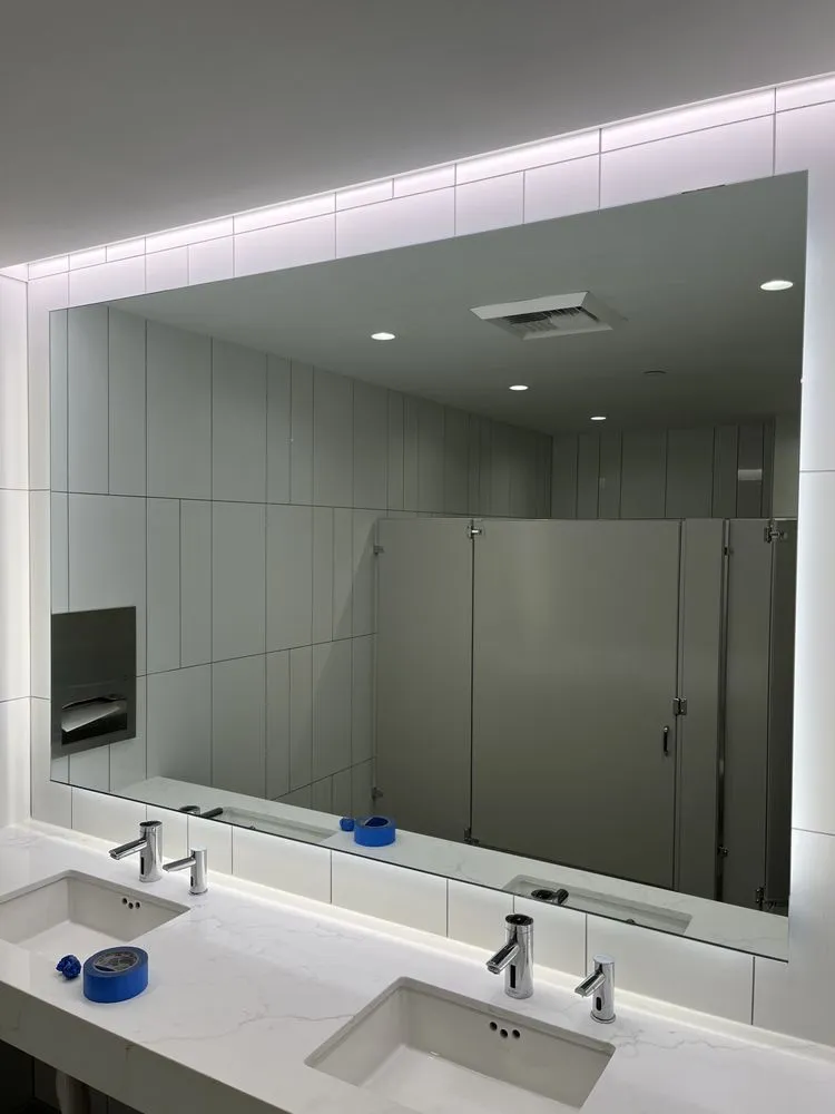 Slide of Reyes Electric