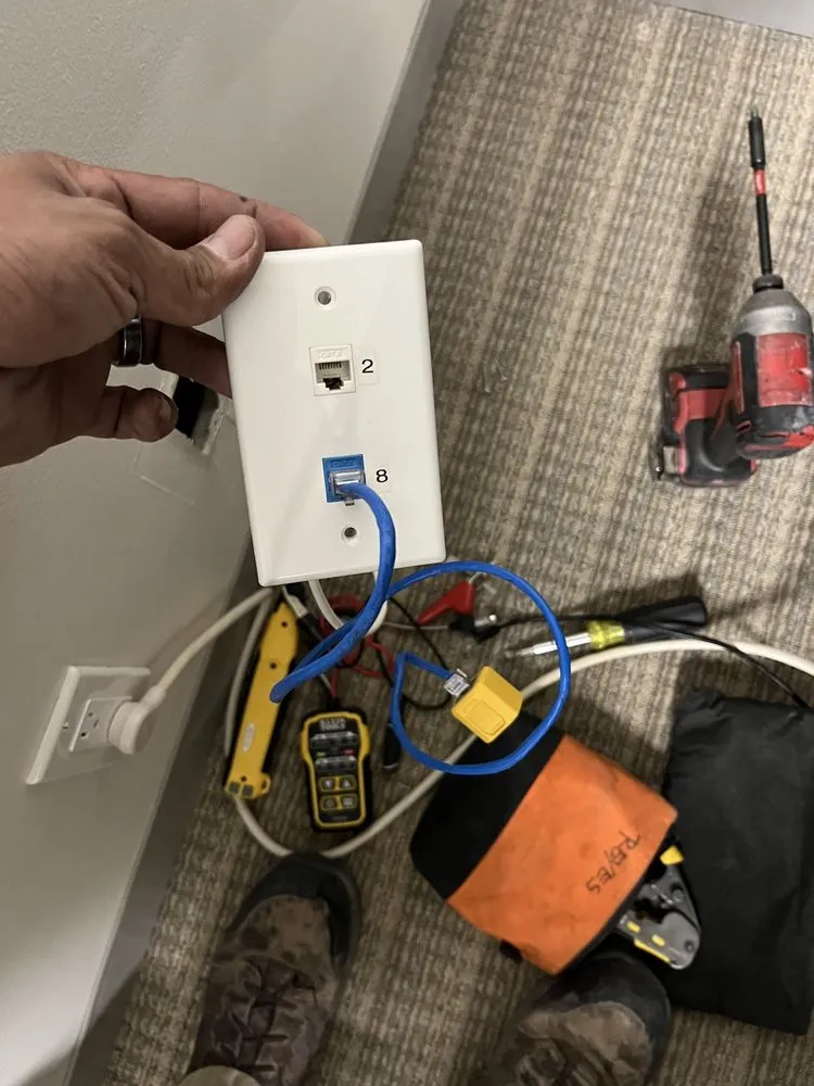 Slide of Reyes Electric