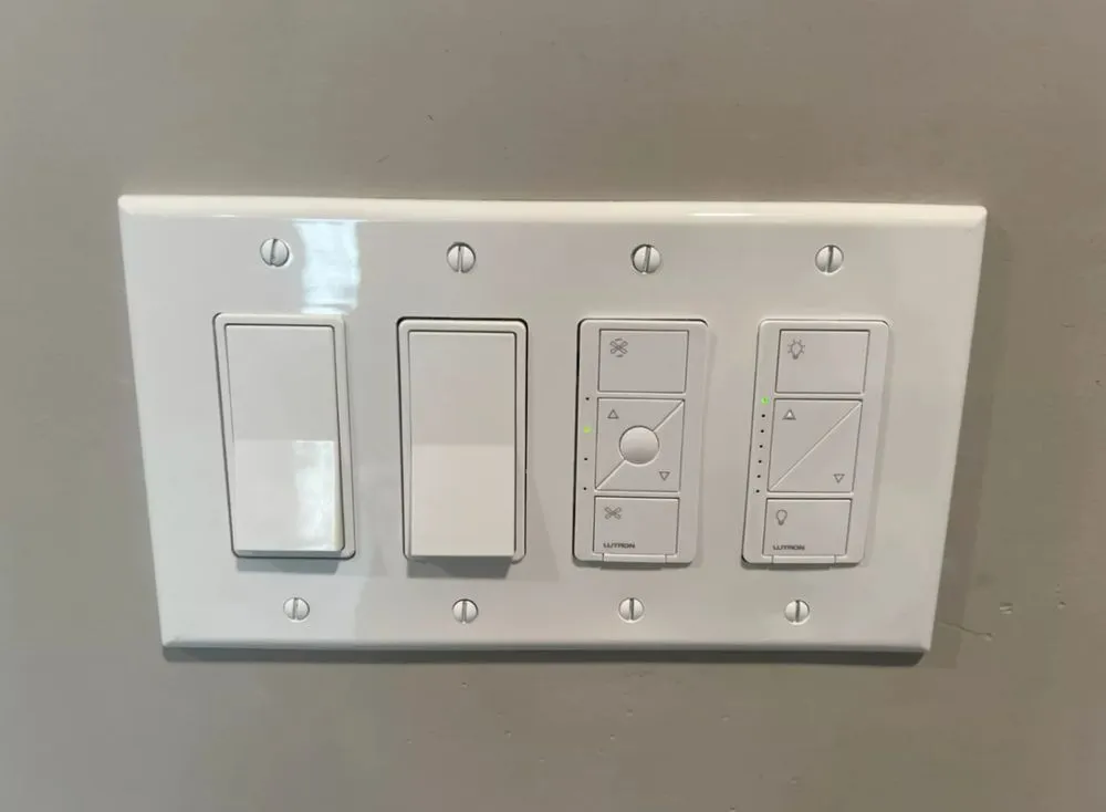 Slide of Reyes Electrical Services