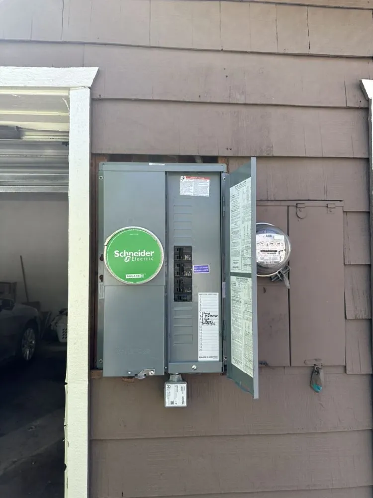 Slide of Reyes Power Solutions