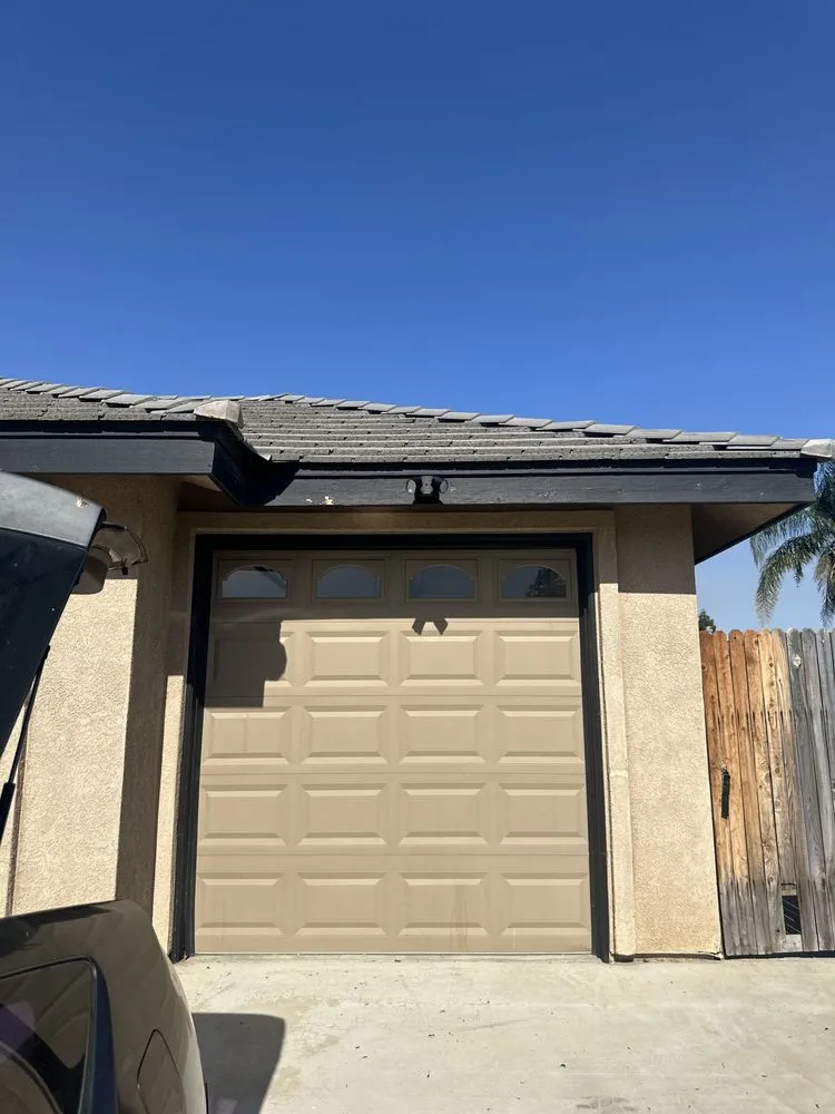 Slide of Reyes Power Solutions