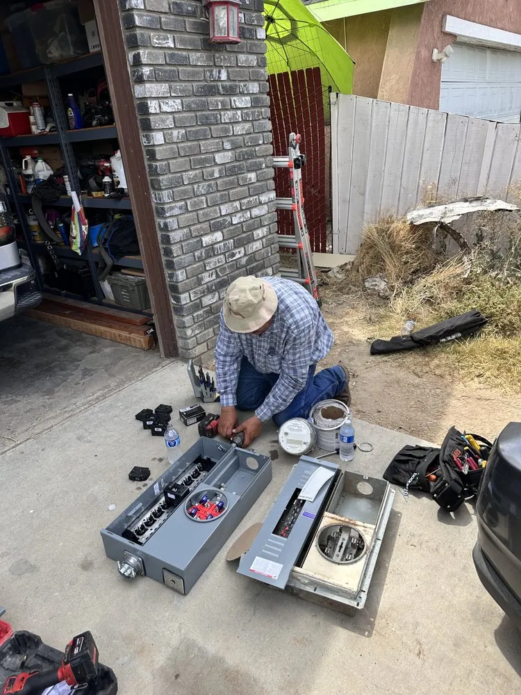 Slide of Reyes Power Solutions