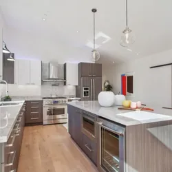 Slide of Reyff Electric