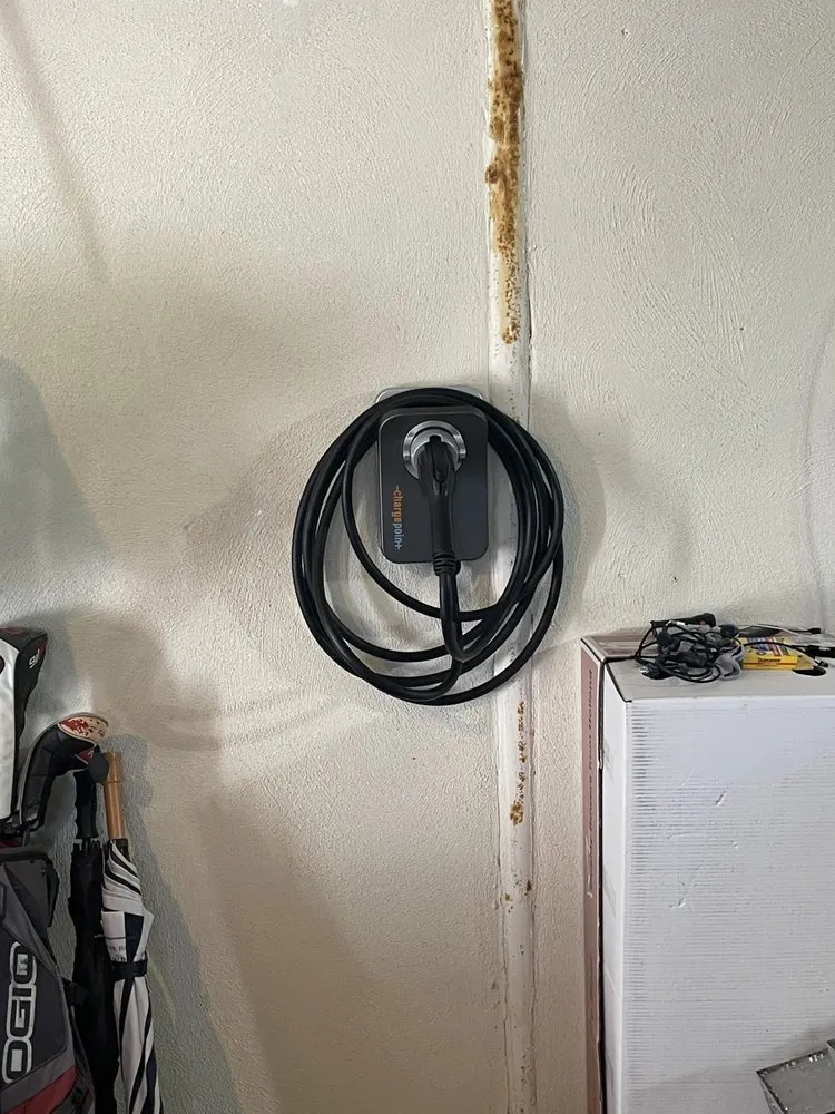 Slide of Reynolds Electric Company