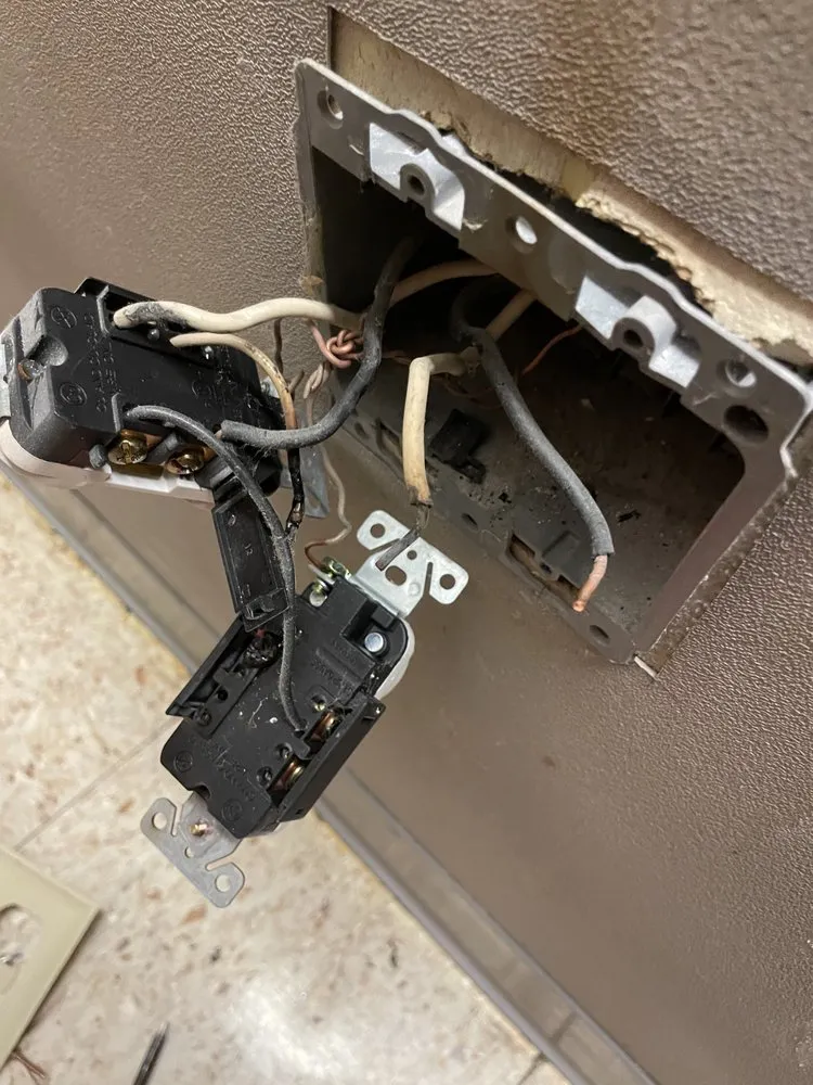 Affordable panel upgrade service in ,  - Reynolds Electric Company