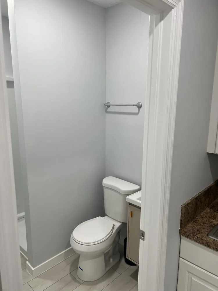 Slide of Rey's Reliable Handyman Services