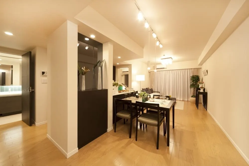 Slide of RG Contractors