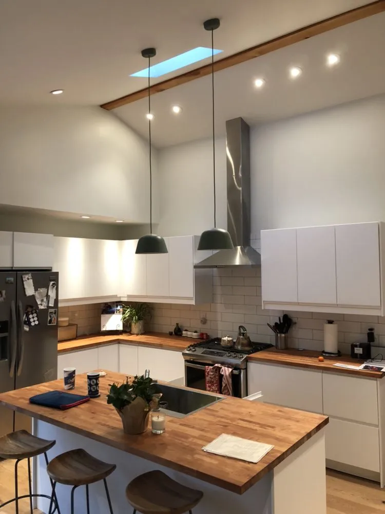 Slide of RG Electric Inc