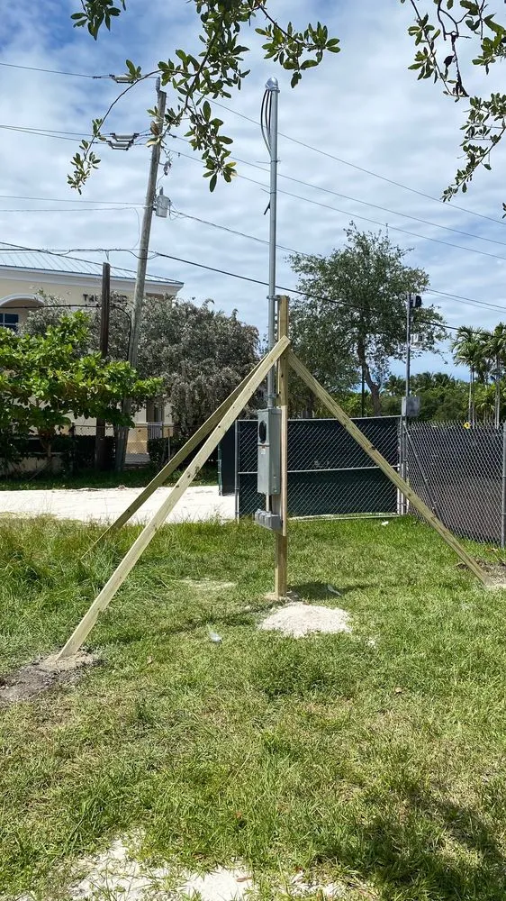 Slide of RH ELECTRICAL SERVICES