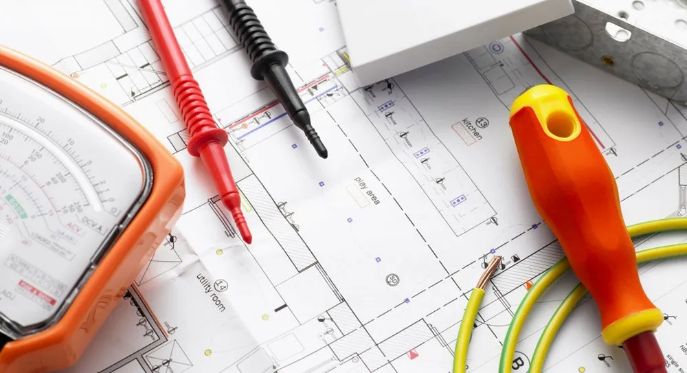 Slide of Rhew Contracting