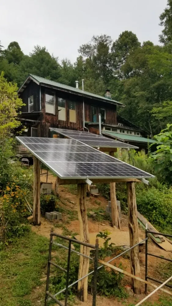 Slide of Rhino Renewables Solar & Electric