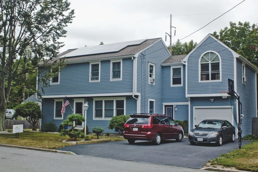 Slide of Rhode Island Solar Solutions