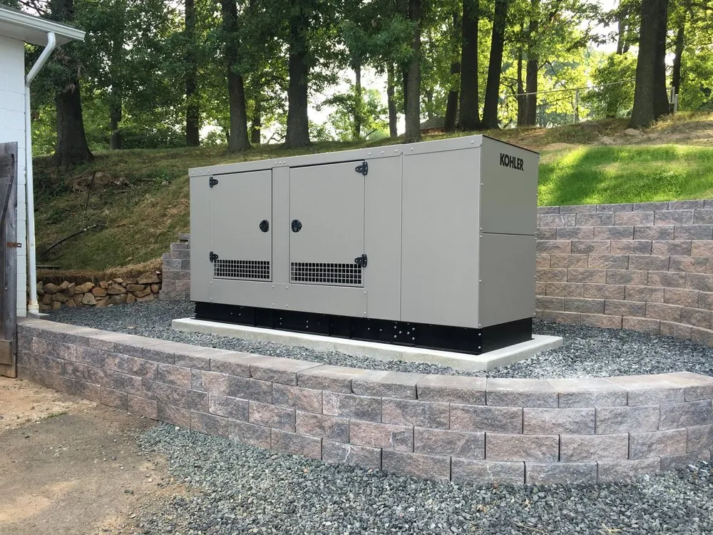 Licensed electrician providing lighting installation in , 