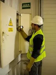 Slide of Rich Electrical Services